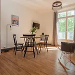 Bel Appartement Tours Centre 2 Chambres, 6 Pers \